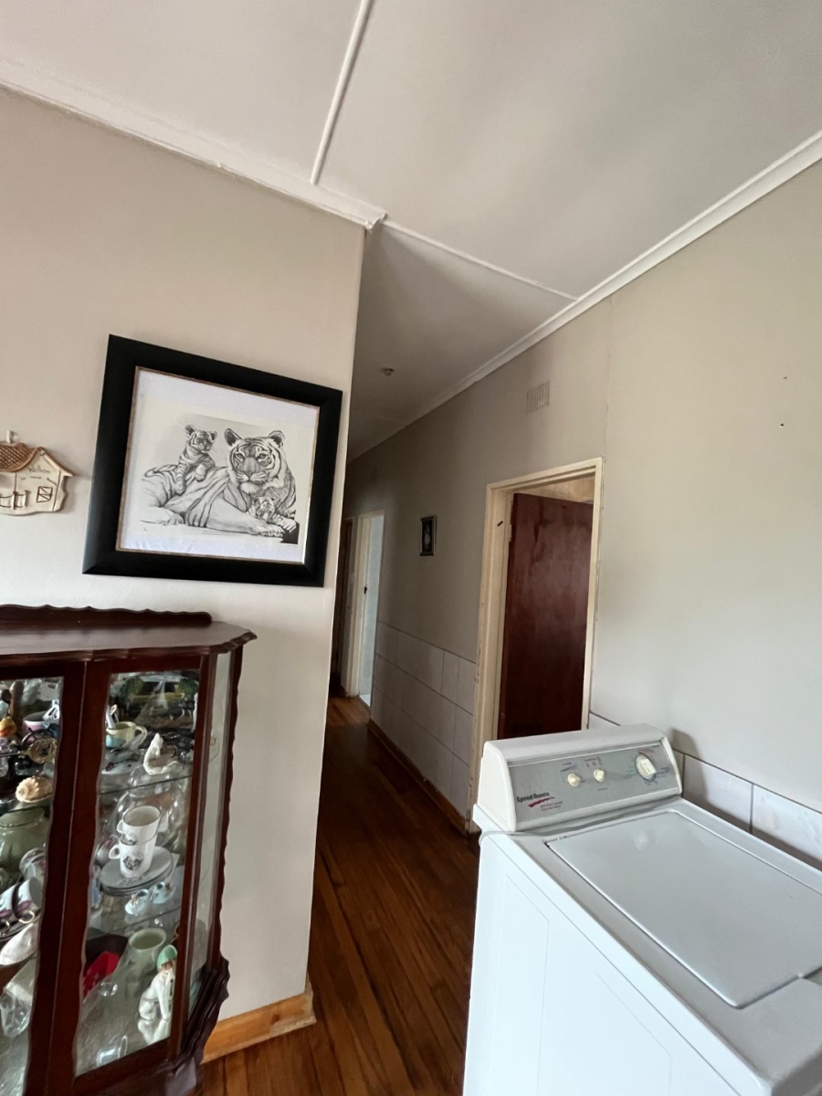 To Let 3 Bedroom Property for Rent in Bothasrus Eastern Cape